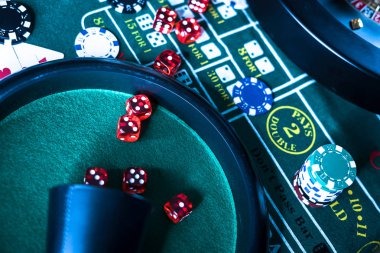 Live Sic Bo table on ontogel showing dice cage, betting board, and dealer